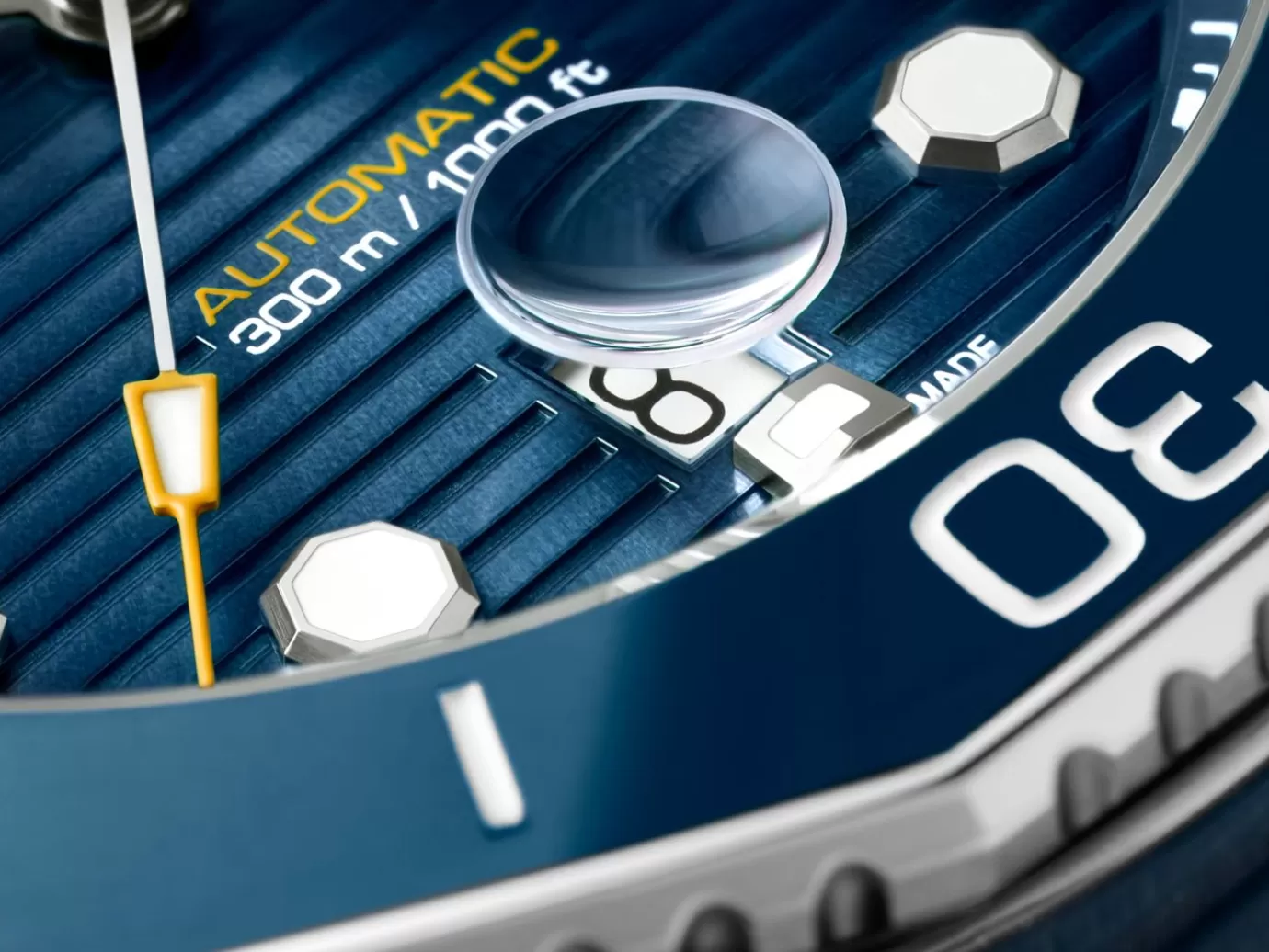 TAG Heuer Aquaracer Professional 300 Date